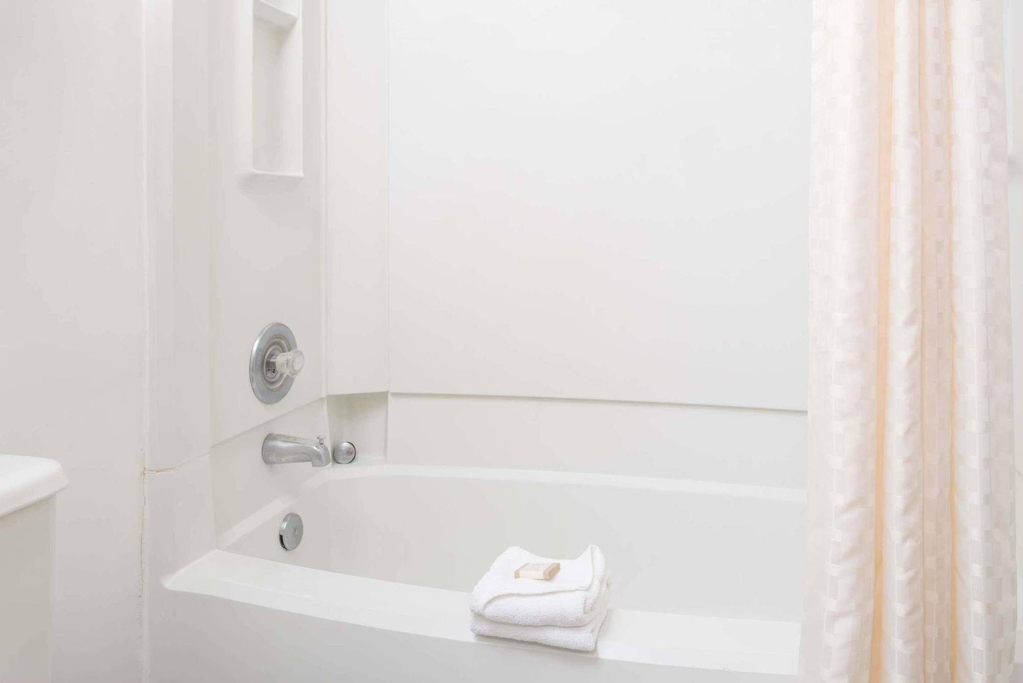 Howard Johnson By Wyndham Boise Ngoại thất bức ảnh